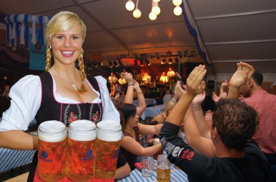 Oktoberfest-girl