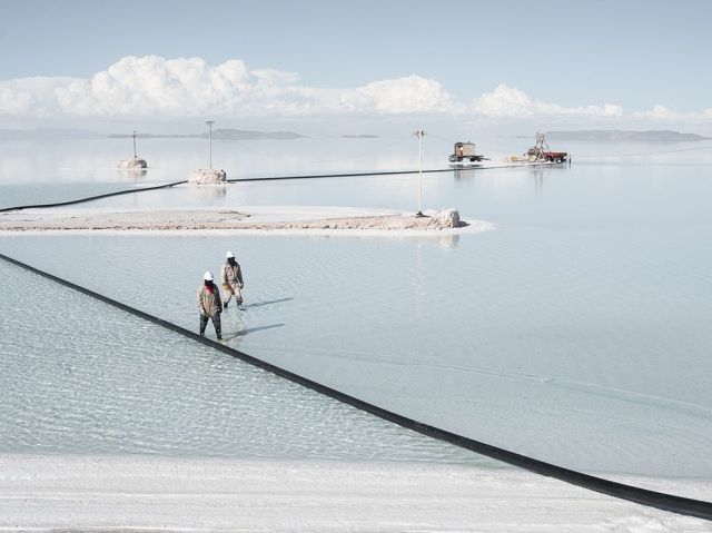 salt-desert-bolivia_76322_990x742